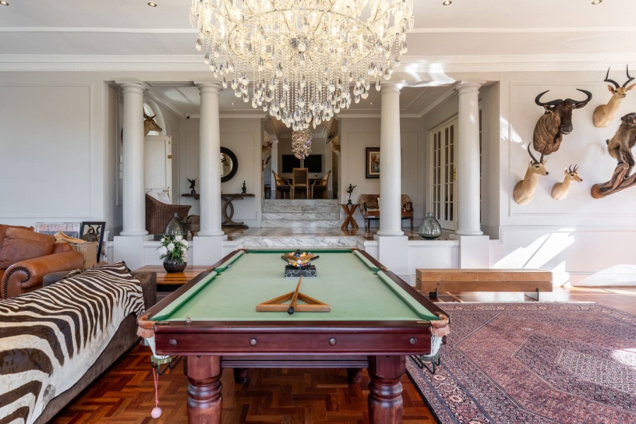 4 Bedroom Property for Sale in Constantia Western Cape